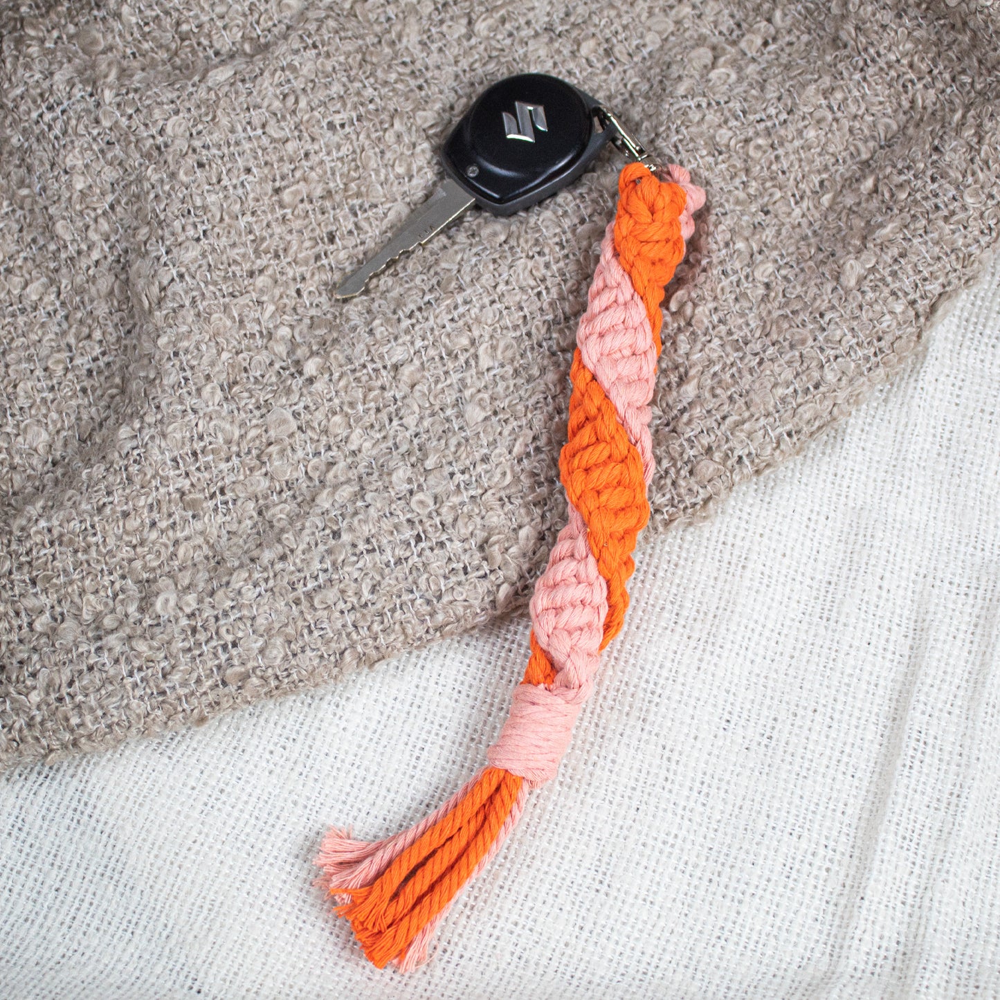 Twist Duo Keychain Pink/Orange